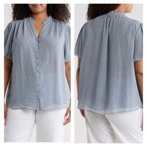 NEW Adrianna Papell Light Blue Geometric Short Sleeve Button Down Top 1X NWOT